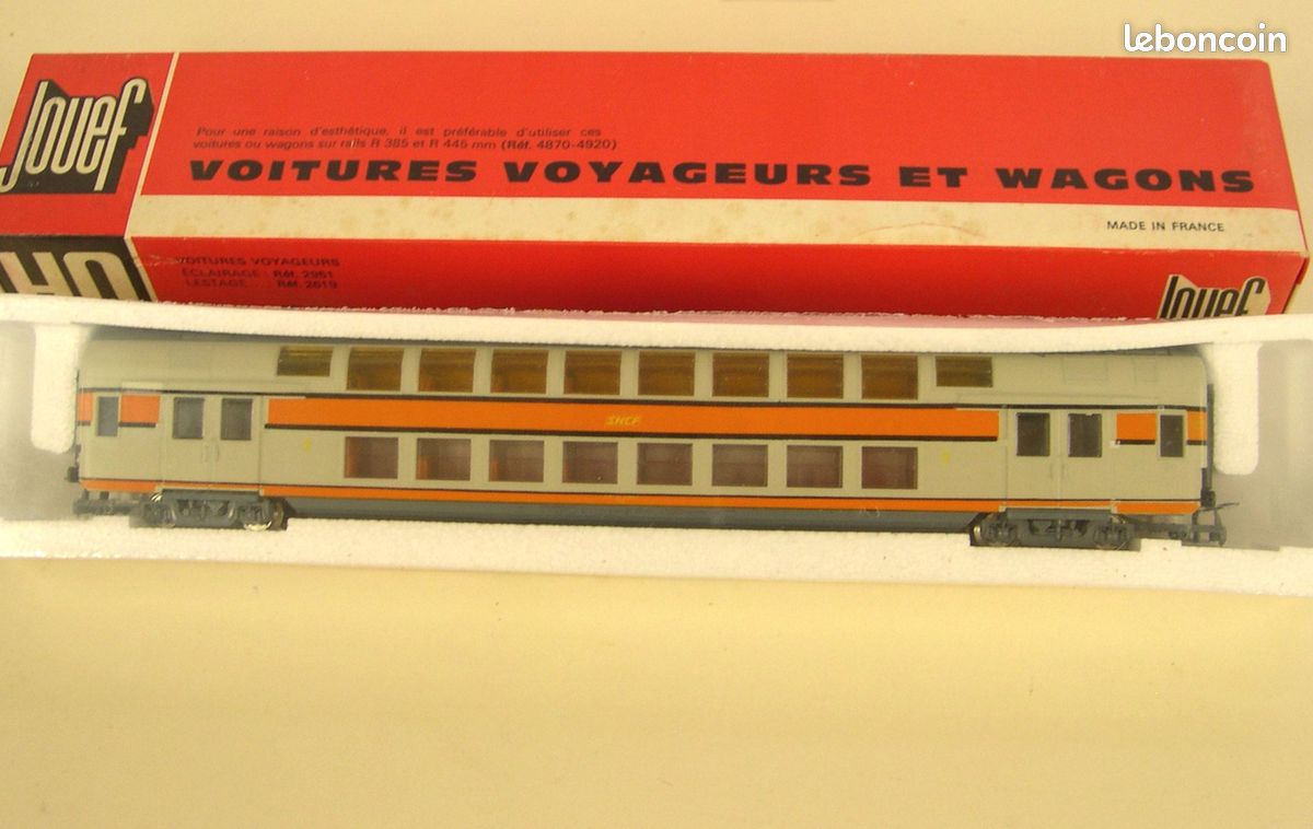 SMCF HO : Voiture Voyageurs 2ème Classe Grande Banlieue SNCF – Réf 486