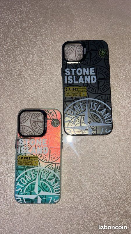Coque iPhone stone island (image 3)