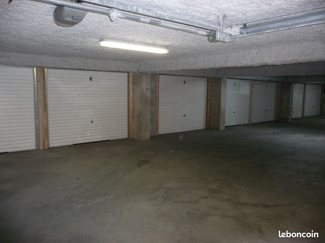 Box en sous sol ferme · à Perpignan · 105 €/mois