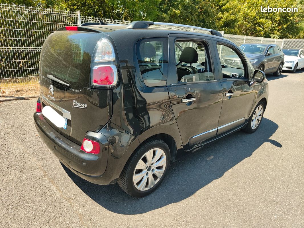 Citroen C3 Picasso exclusive 1.6 HDi 92 cv (image 2)