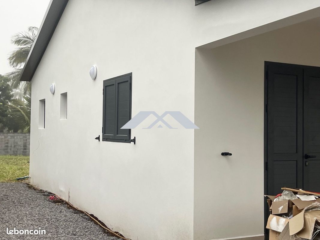 Maison 4 pièces 75 m² · à Petite-Île · 75 m² · 325 500 €