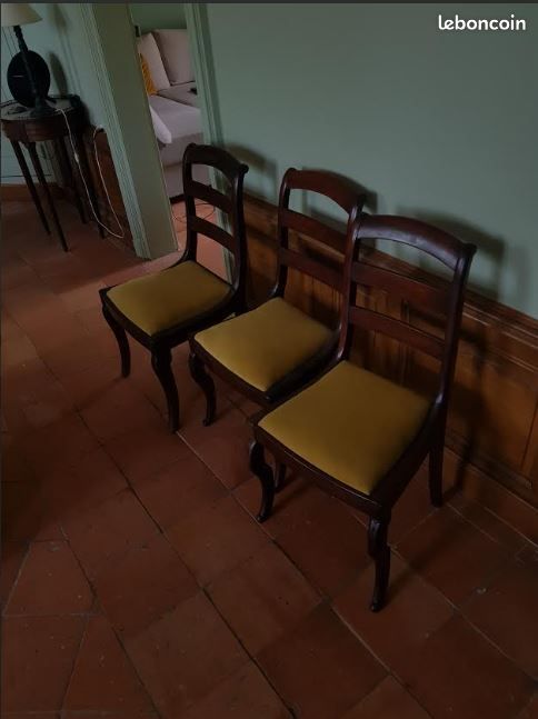 3 chaises d'intérieure (image 1)