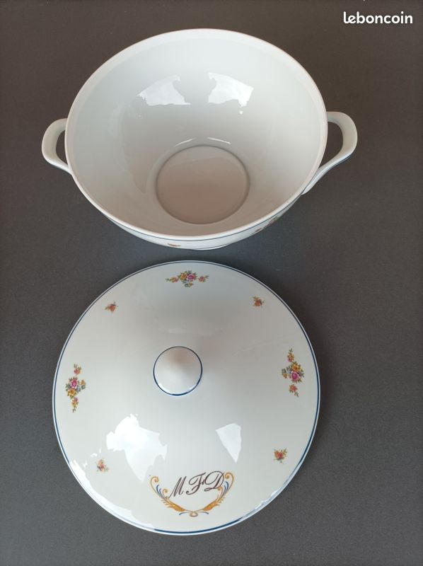 Cafetière - saladier - soupière en porcelaine de Limoges (image 5)