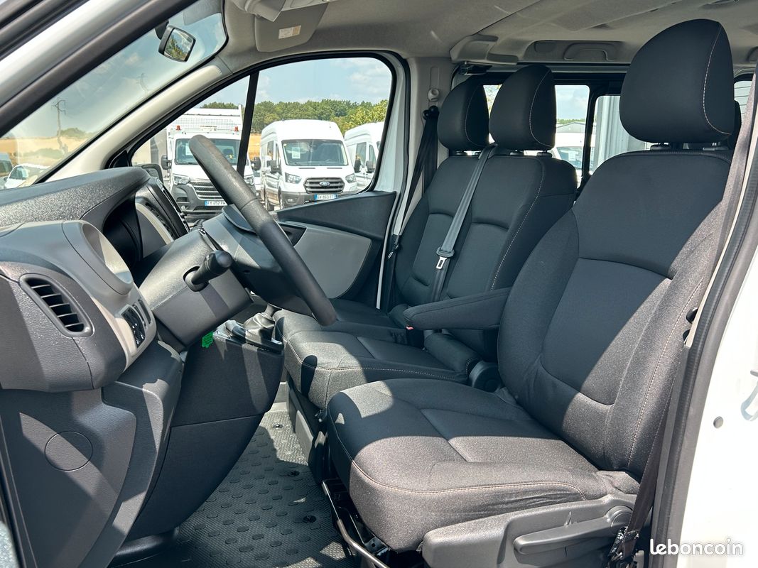 Renault Trafic 1.6 DCI 125ch S&S Fourgon L1H1 COMBI 9 PLACES PACK ZEN S&S (image 6)
