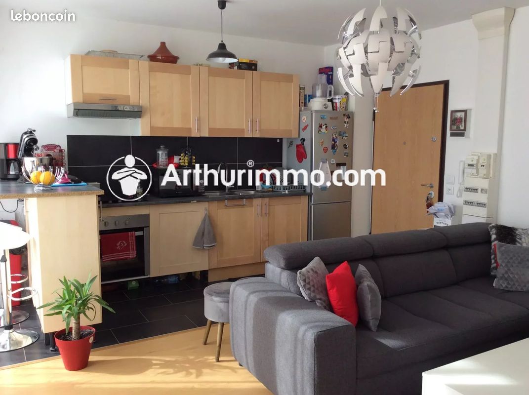 Appartement 2 pièces 39 m² · à Brie-Comte-Robert · 39 m² · 820 €