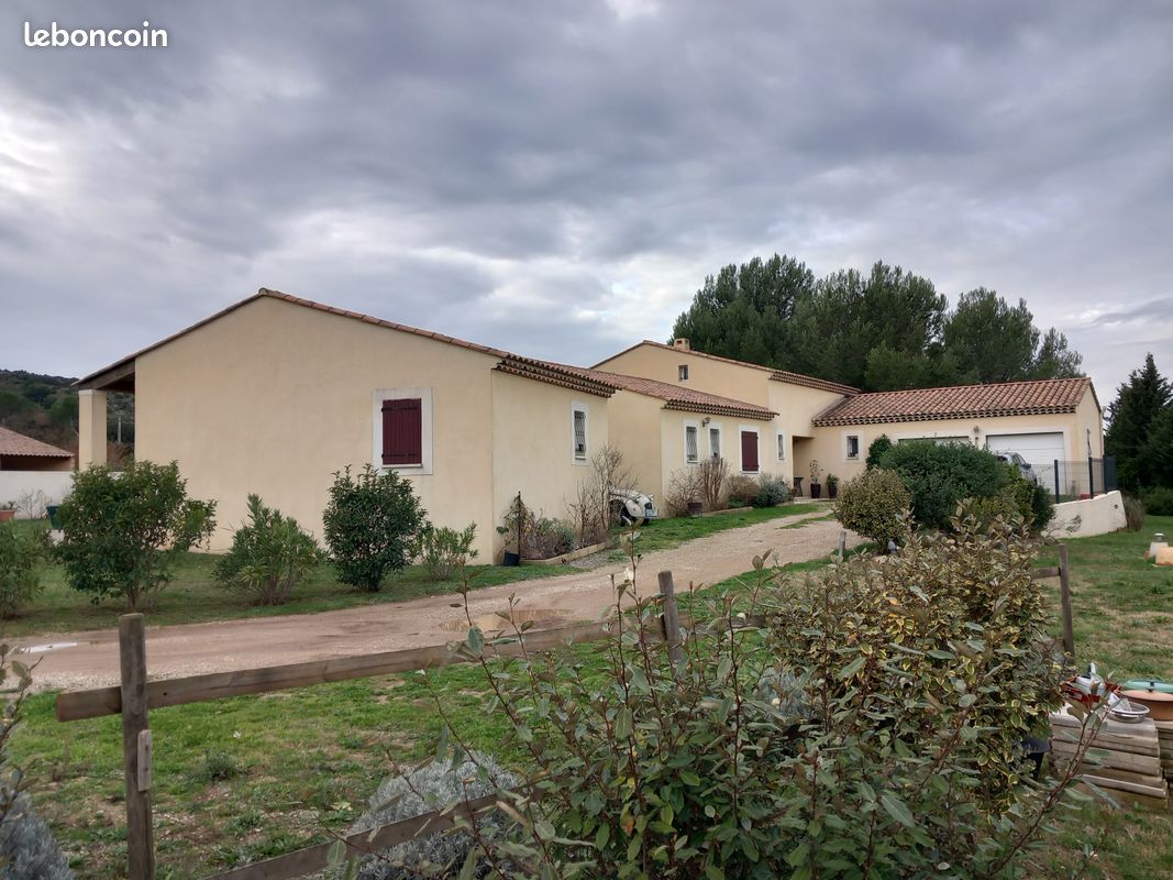 Maison 5 pièces 150 m² · à Alleins · 150 m² · 685 000 €