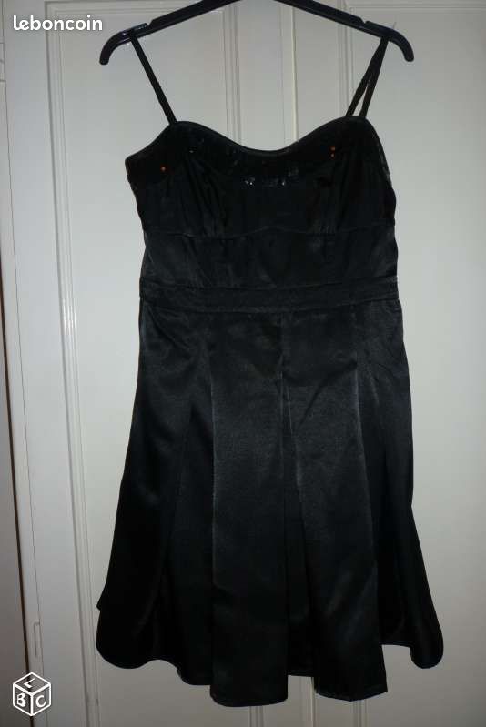 Robe noire bustier taille 40 (image 1)