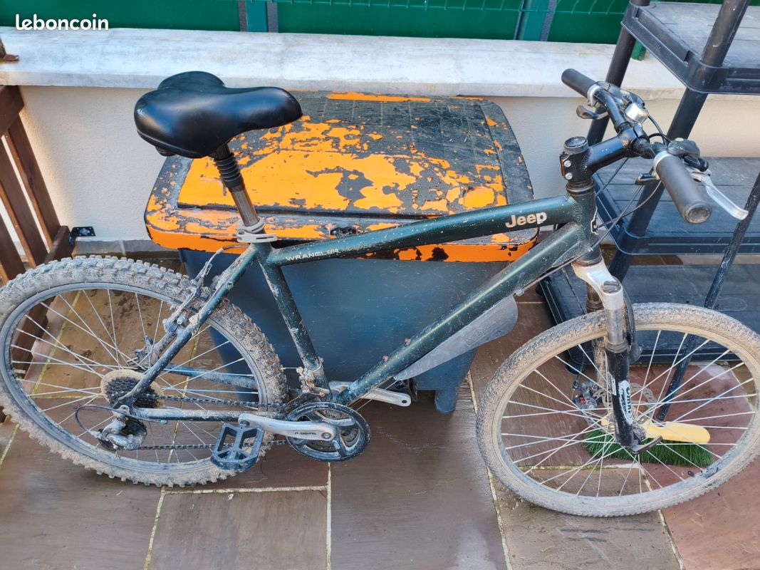VTT jeep wrangler Vélos
