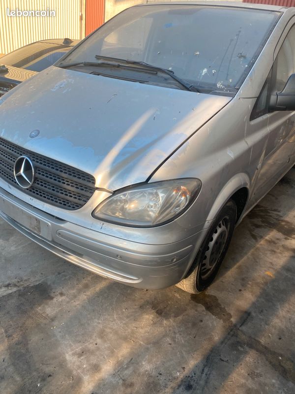 Phase avant complète Mercedes Vito w639 phase 1 (image 1)