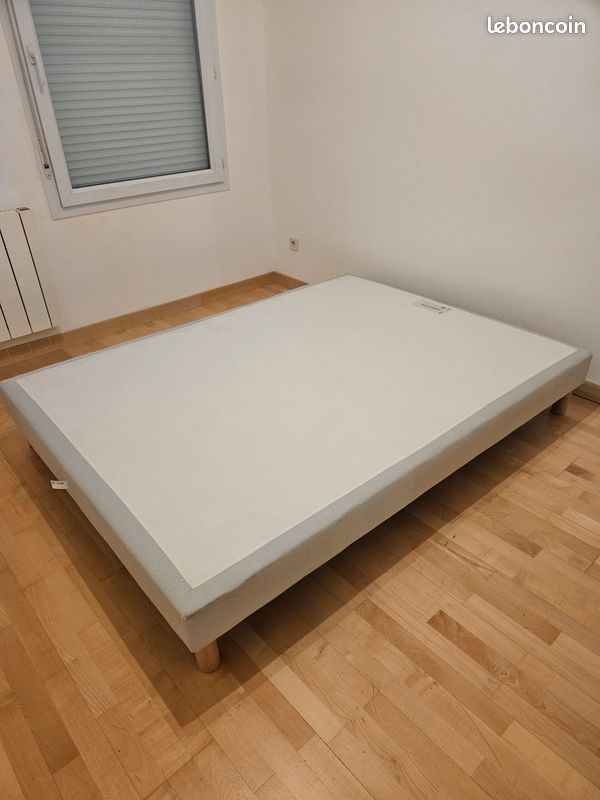 Sommier Simmons 140x190cm (image 1)