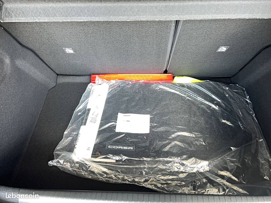 OPEL Corsa 1.2 Turbo Hybrid 110 ch Autom GS (image 6)