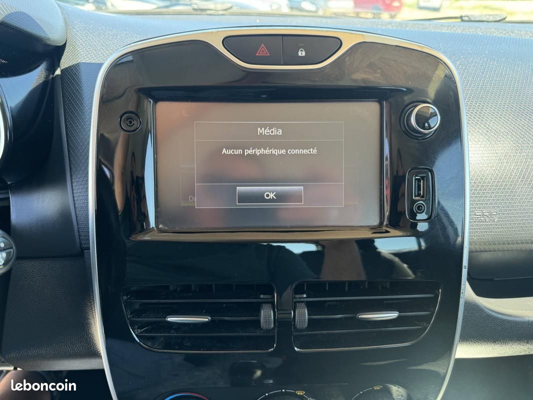 Renault Clio IV 1.5 DCI 90 S&S ENERGY ZEN (image 14)