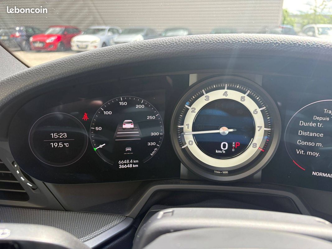 Porsche 911 VI (992) 3.0 385ch (image 9)