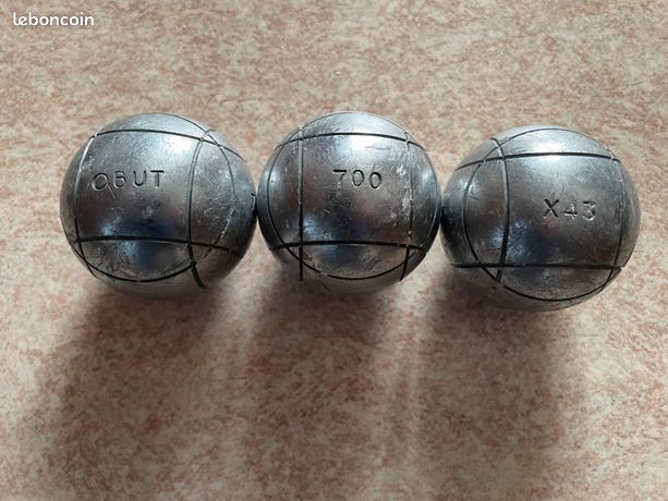 2 Boules De Pétanque Obut ATS Poids 720g Diamètre 73mm - Occasion
