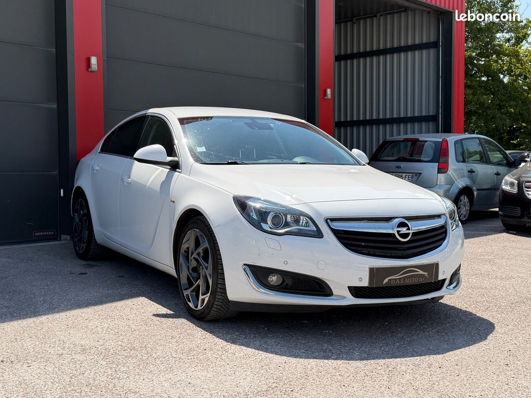 OPEL INSIGNIA 1.6 CDTI ecoFlex Start/Stop 136 ch Cosmo (image 2)