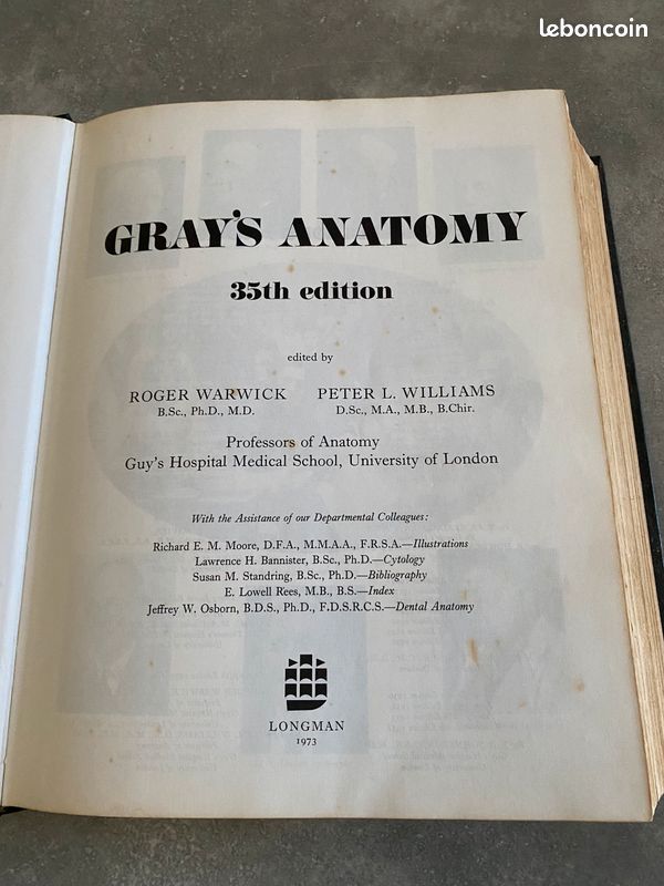 Livre de médecine (image 2)