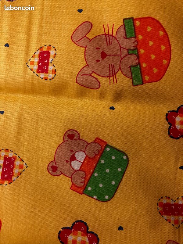 Coupon tissu coton motif pour enfant (image 2)
