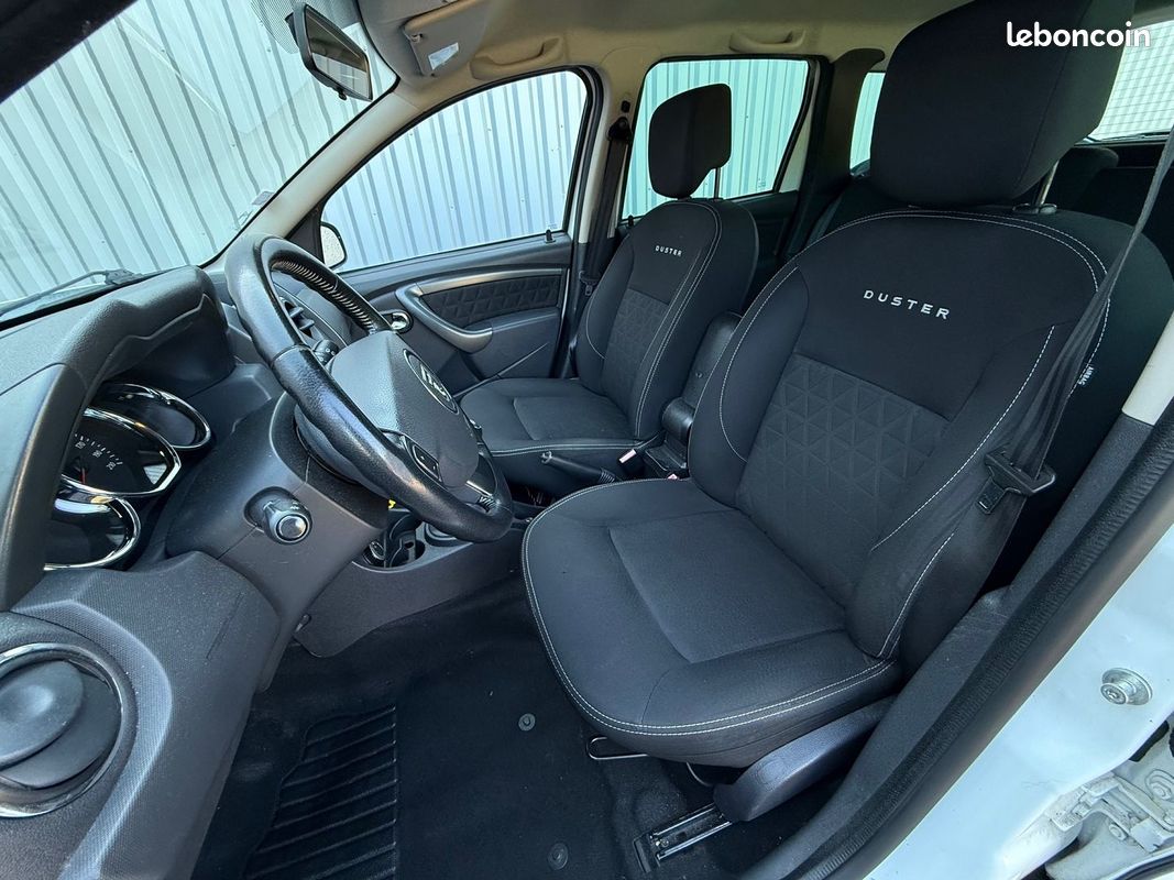 Dacia DUSTER 1.5 DCI 110CH PRESTIGE 4X4 (image 7)