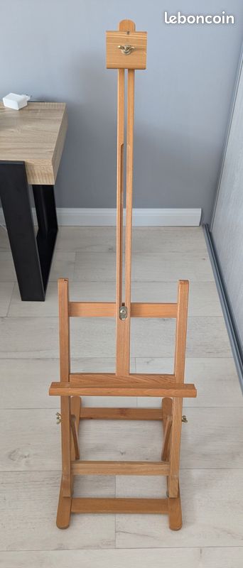 Chevalet en bois (image 1)