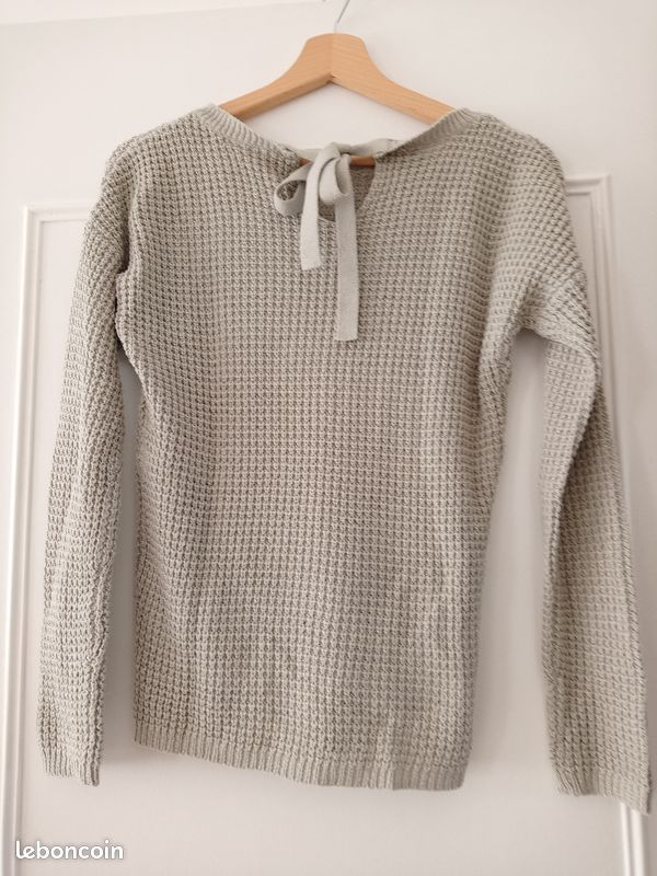 Pull over (image 2)