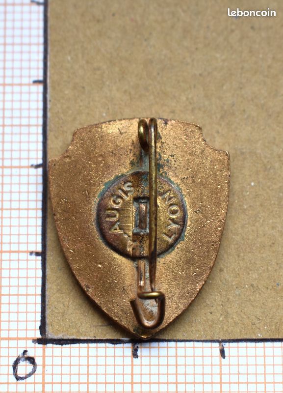 BROCHE ECOLE DE SKI FRANCAIS JARDIN D ENFANTS