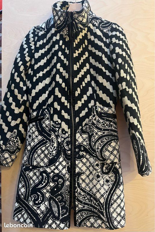 Coat Manteau Desigual 2019 Manteau Desigual T40 Vêtements