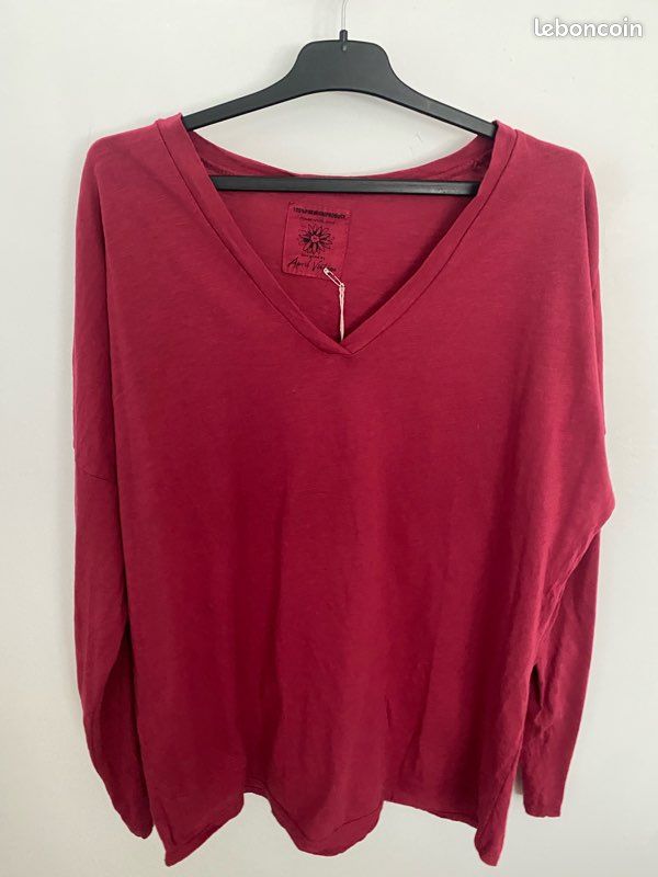 T-shirt April vintage bordeaux neuf (image 1)