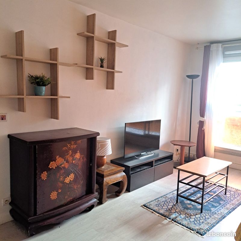 Appartement 2 pièces 48 m² · à Paris · 48 m² · 1 600 €