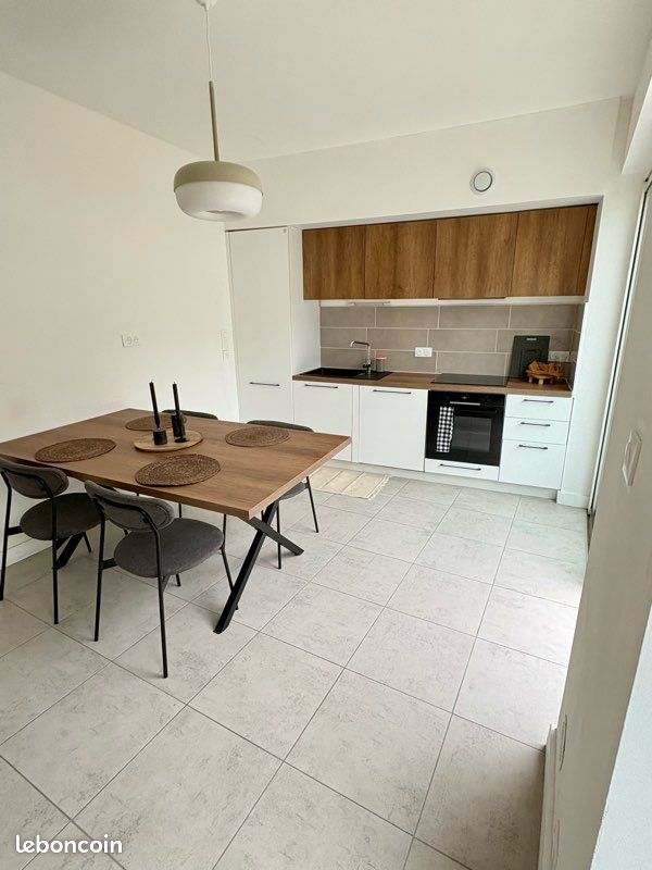 Maison 5 pièces 140 m² · à Marmande · 140 m² · 1 100 €/mois