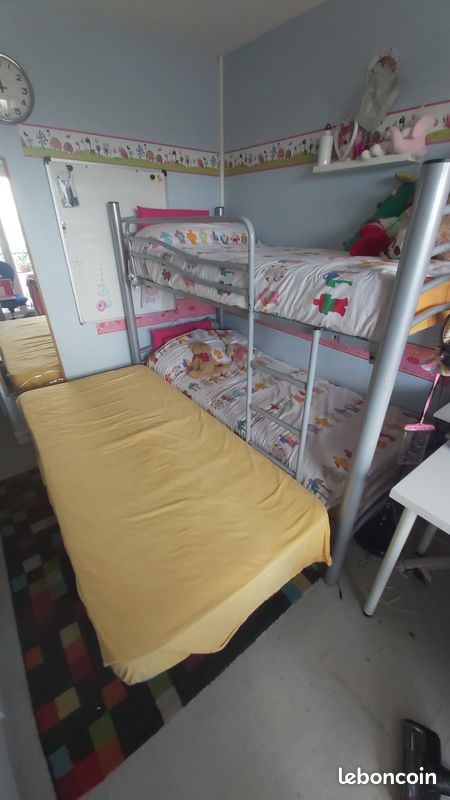 Lits superposés avec matelas (image 3)