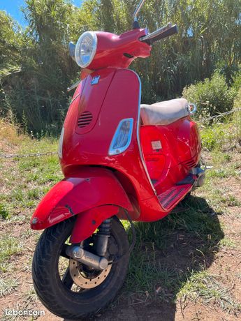 Vespa Lx125 Vespa Lx Rossa Vespa Lx 125 3v