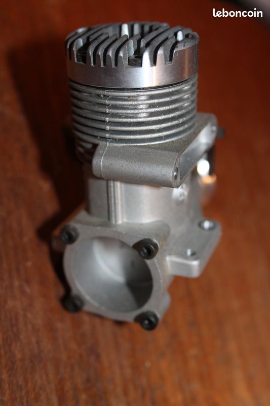 MOTEUR THERMIQUE OS 15 FP EUR 50,00 - FR
