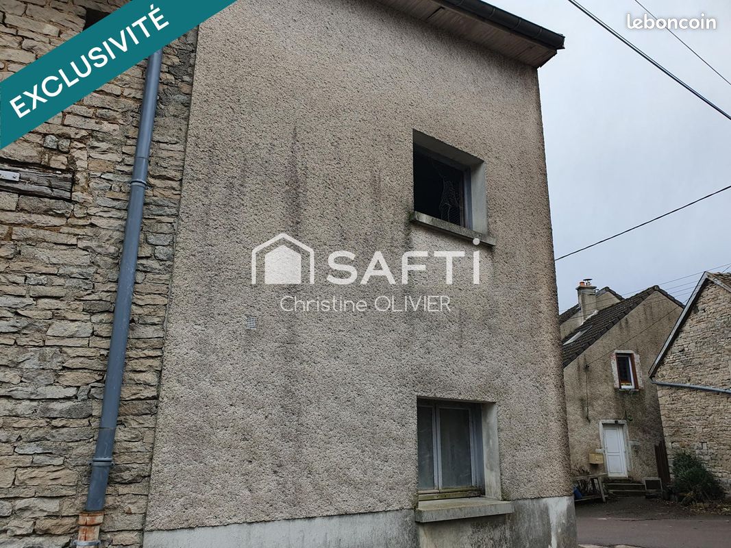 Maison 1 pièce 150 m² (image 1)