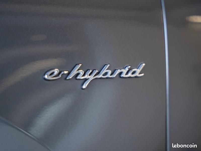 Porsche Cayenne Coupé 4.0 V8 680ch Turbo S E-Hybrid (image 16)