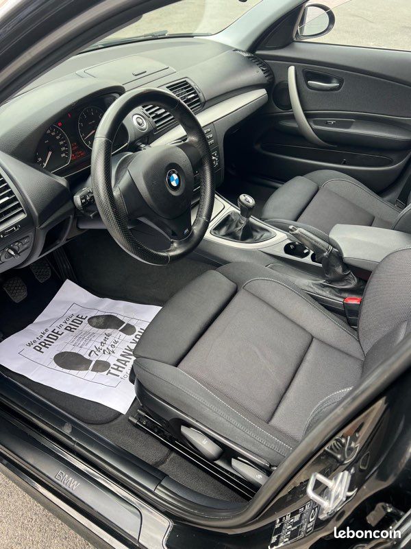Bmw série 1 118 i pack m / 2l 143 chv / siège chauffants / régulateur de vitesse / climatisation / limitateur de vitesse / radar de recul / très propre / (image 4)