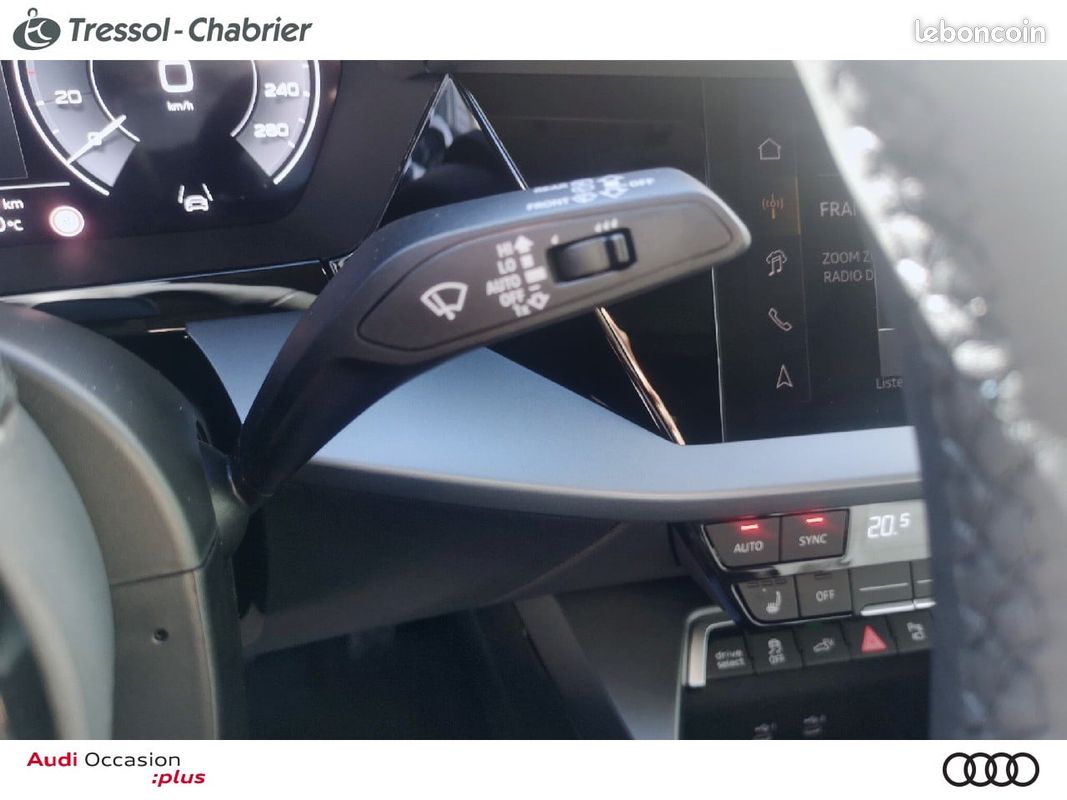 AUDI A3 Sportback TFSI e Hybride rechargeable 204 S tronic 6 S line (image 22)