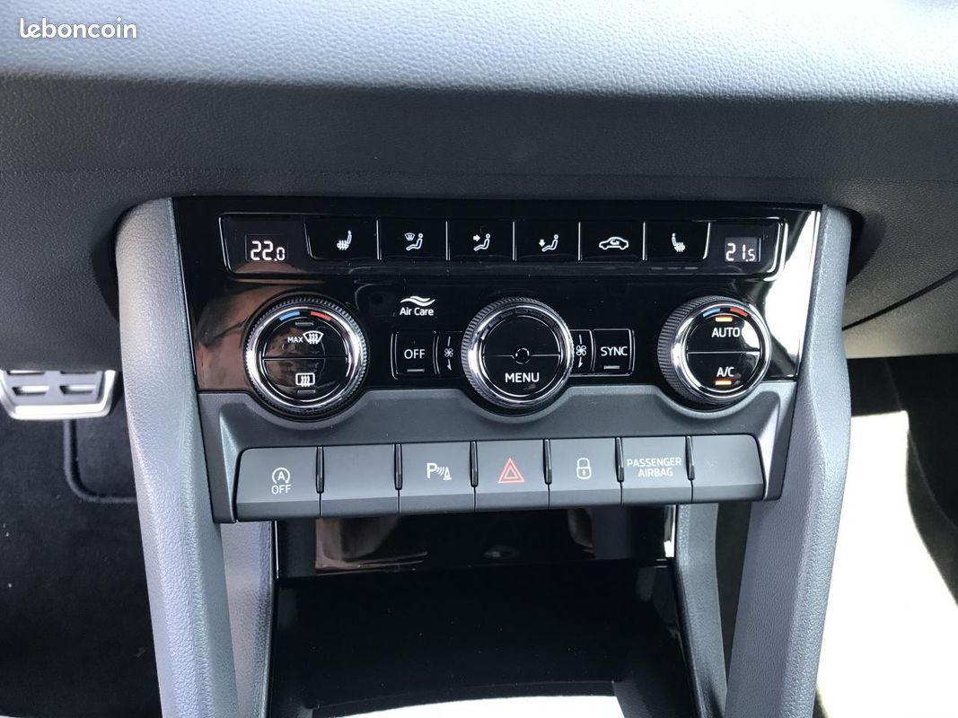 SKODA KAROQ 1.5 TSI Evo 2 150 ch ACT DSG7 Sportline (image 21)