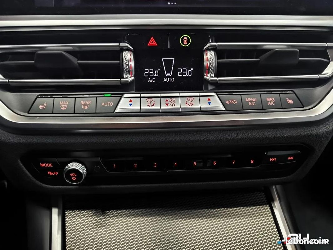 Bmw Serie 3 Touring 2.0 330E PHEV BVA8 M-Sport - 292cv / Sièges chauffants / Carplay / Keyless (image 12)
