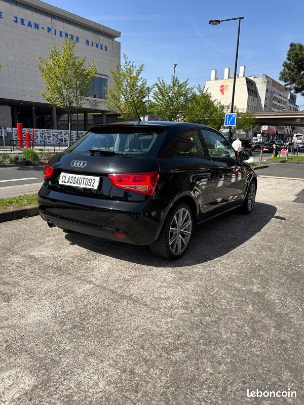 Audi A1 1.2 TFSI 86 CH ambition carnet à jour garanti 6 mois (image 4)