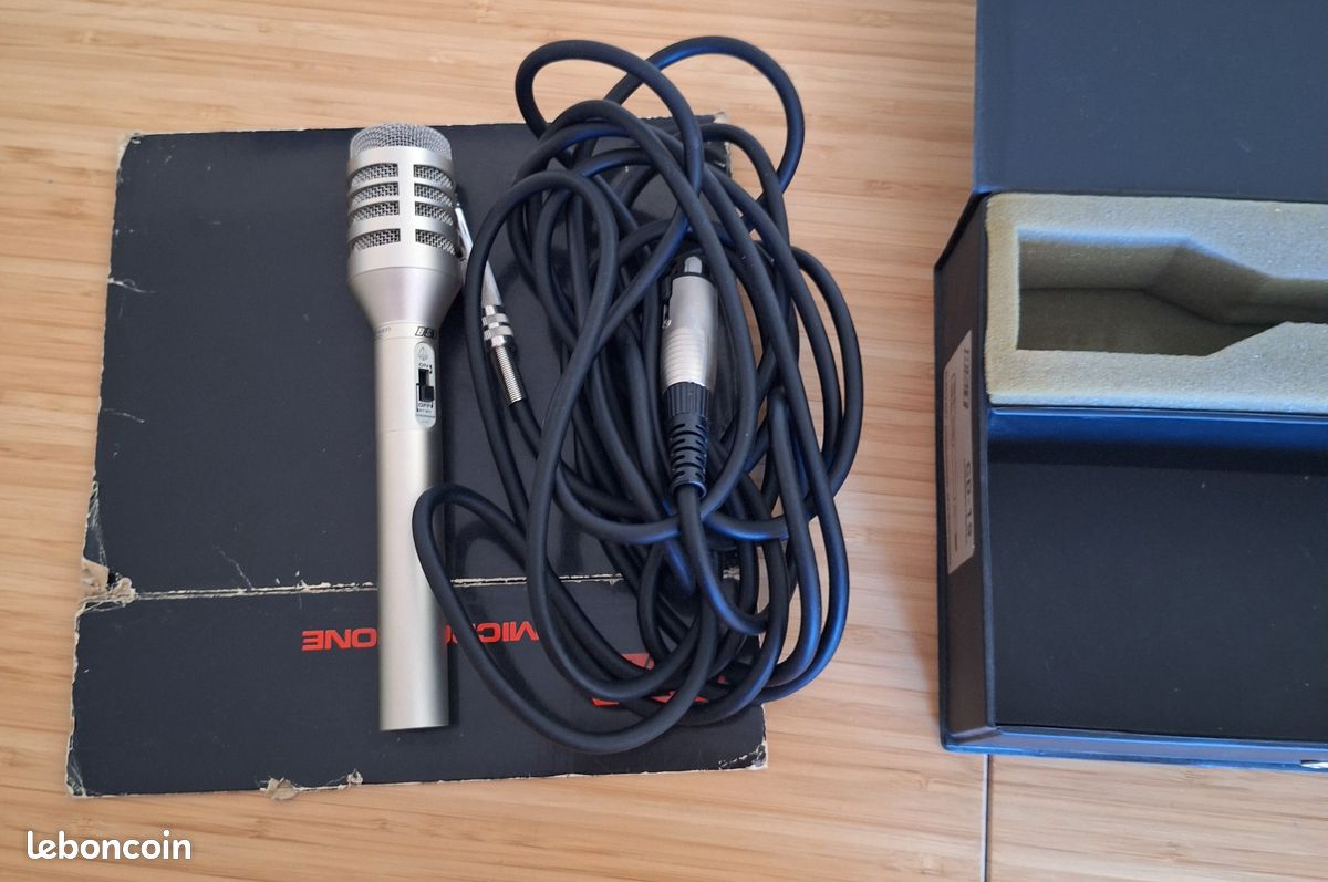 Vintage Micro BST CD-19 + câble Xlr Jack Marseille 9 eme le cabot (image 2)