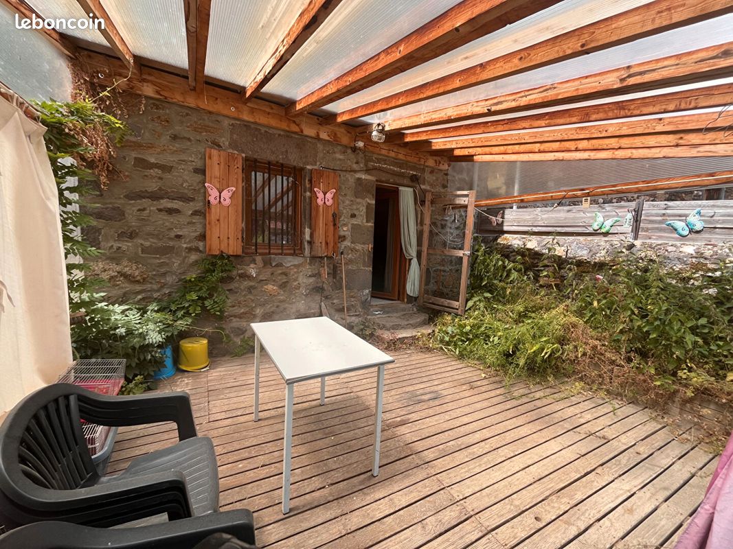 Maison 8 pièces 160 m² · à Sainte-Marguerite · 160 m² · 103 075 €