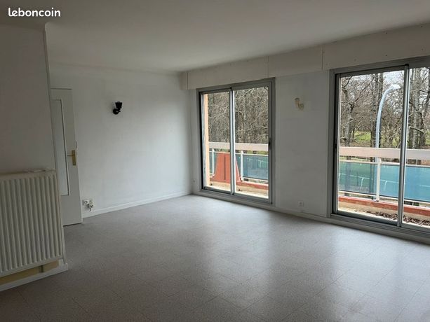 Appartement 2 pièces 61 m² — 2