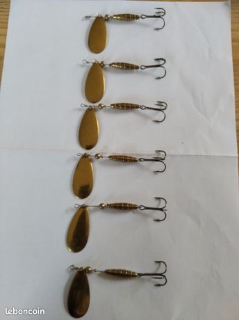 Ancien Leurre De Pêche Le Lion D'Or, Cuillère Argentée Pour Bar, France, Neuf Sur Carton