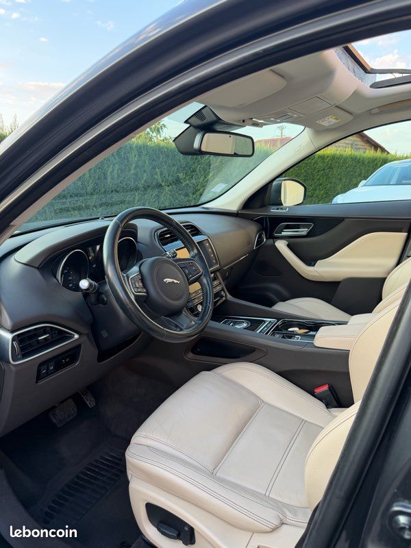 Jaguar F Pace Prestige 2.0 180cv (image 3)