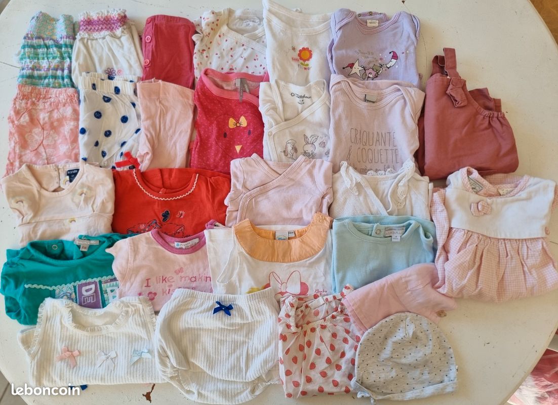 Lot vêtements fille 0/3 mois été (image 1)