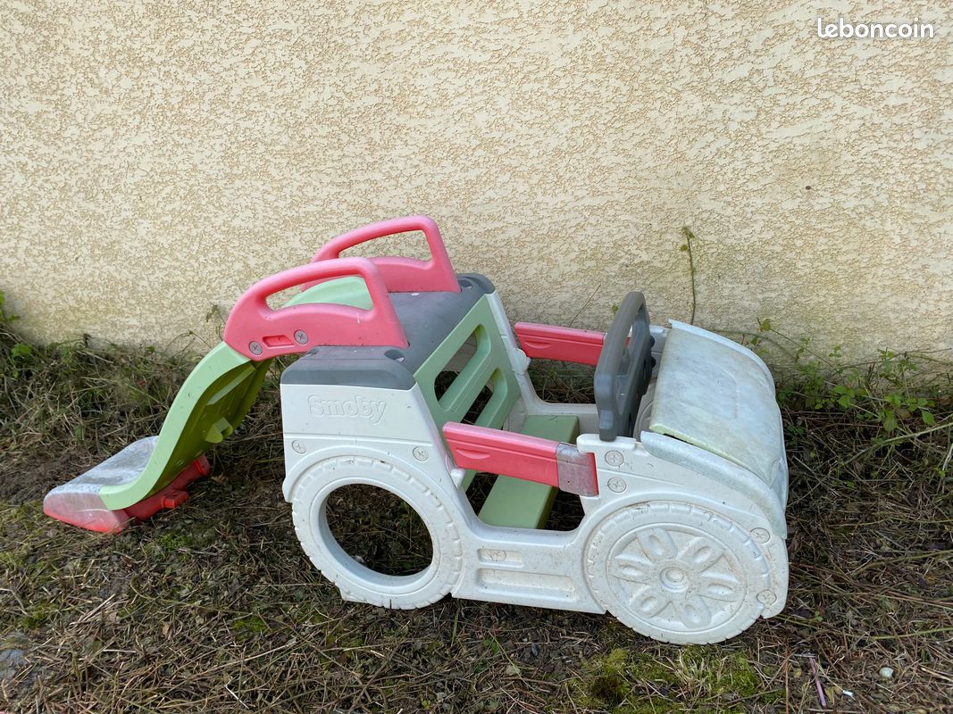 Smoby voiture et toboggan (image 2)