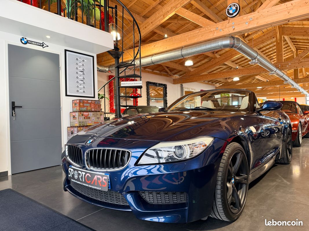 BMW Z4 23i sDrive 204cv "PACK M" Tiefsee-Blau Metallic / Sièges Sport Tout Cuir Nappa Blanc Ivoire 10/2010 82.000 km "EXCEPTIONNELLE" *LIVRAISON POSSIBLE (image 1)