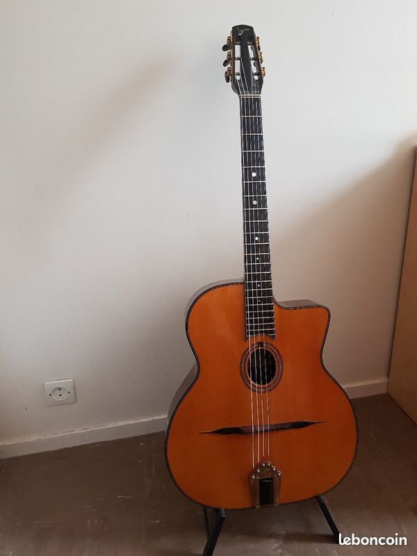 Guitare Jazz Manouche du luthier Morgan Briant (image 1)