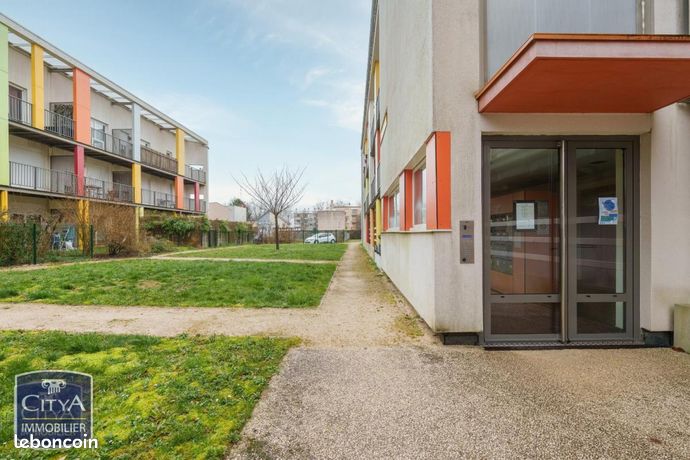 Appartement 2 pièces 43 m² — 6