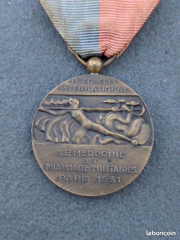 Médaille En Bronze Laboratoires Houdé 1985 – 100 Ans Pharmacie – 68mm